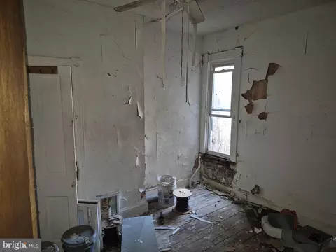 2436 E Lafayette Ave, Baltimore, MD 21213 photo 9