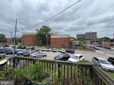 Exterior - 1205 Argyle Ave, Baltimore, MD 21217 photo 2 of 2