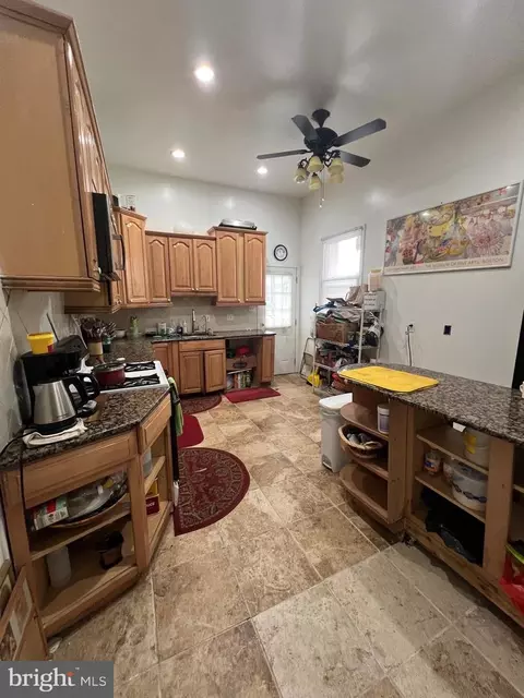 Kitchen - 1205 Argyle Ave, Baltimore, MD 21217 photo 1 of 1