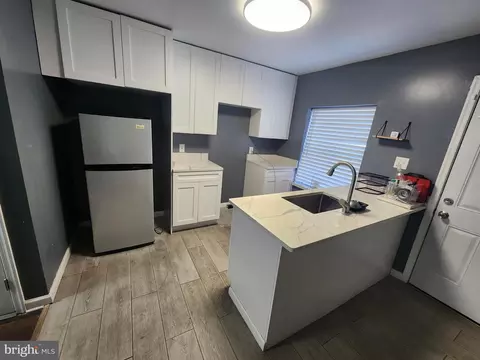 Entry Way - 307 N Stricker St, Baltimore, MD 21223 photo 2 of 2