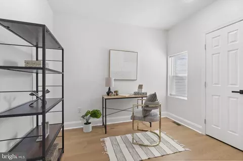 Entry Way - 1631 E Oliver St, Baltimore, MD 21213 photo 9 of 12