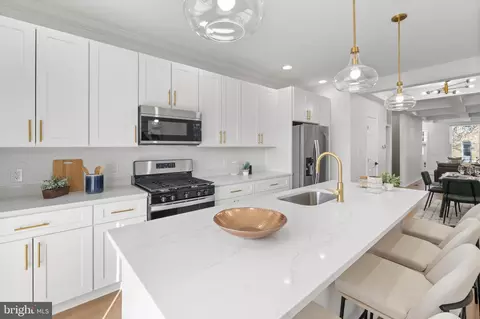 Kitchen - 1631 E Oliver St, Baltimore, MD 21213 photo 1 of 1