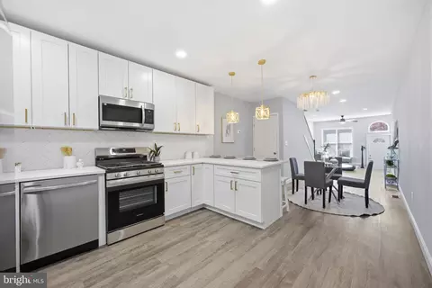 Kitchen - 2010 E Lafayette Ave, Baltimore, MD 21213 photo 2 of 3