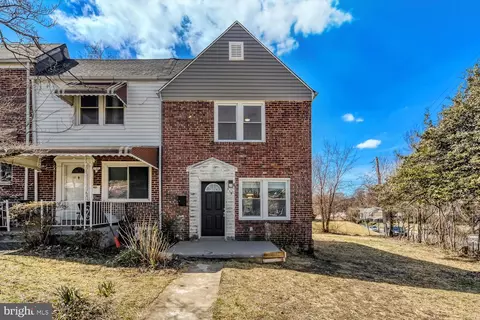 118 Upmanor Rd, Baltimore, MD 21229