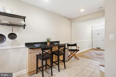Entry Way - 30 E Hamburg St, Baltimore, MD 21230 photo 2 of 2