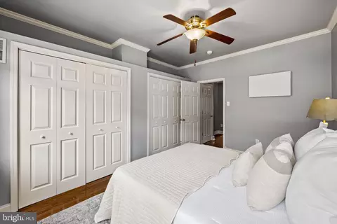 Bedroom - 1221 William St, Baltimore, MD 21230 photo 2 of 4