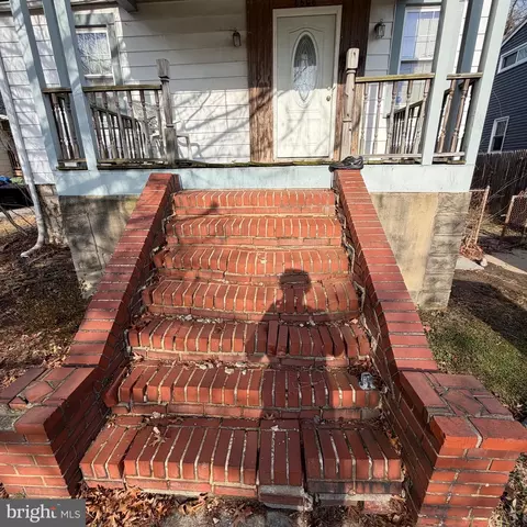 Exterior - 6606 Eastern Pkwy, Baltimore, MD 21214 photo 1 of 3
