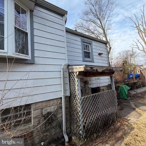 Exterior - 6606 Eastern Pkwy, Baltimore, MD 21214 photo 2 of 3