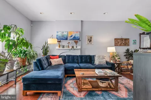 Living - 308 E Lorraine Ave, Baltimore, MD 21218 photo 1 of 2