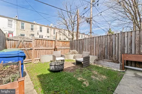 Exterior - 308 E Lorraine Ave, Baltimore, MD 21218 photo 4 of 6