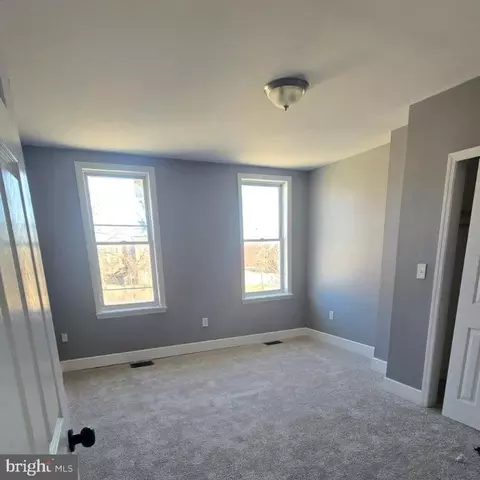 1802 Hope St, Baltimore, MD 21202
