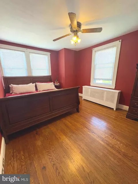 Bedroom - 705 Winans Way, Baltimore, MD 21229 photo 2 of 6