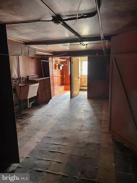 Entry Way - 646 E 37th St, Baltimore, MD 21218 photo 1 of 1