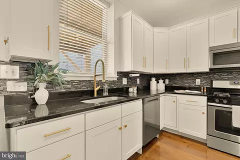 3105 E Baltimore St, Baltimore, MD 21224 photo 11