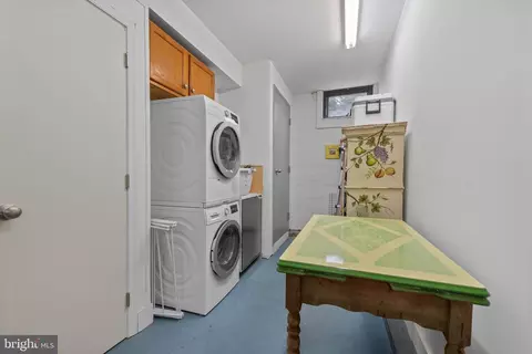 Other - 204 S 1 S Castle St, Baltimore, MD 21231 photo 16 of 17