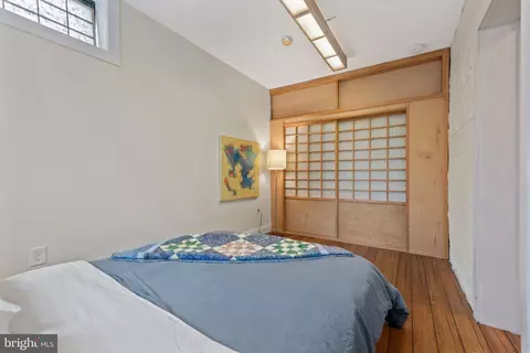 Bedroom - 204 S 1 S Castle St, Baltimore, MD 21231 photo 4 of 4