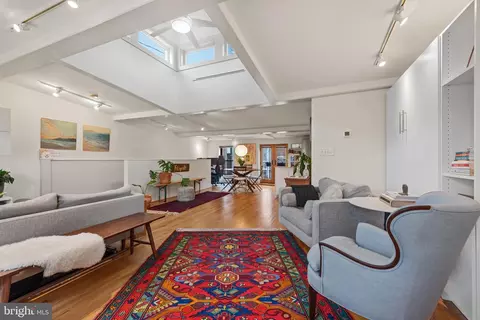 Other - 204 S 1 S Castle St, Baltimore, MD 21231 photo 2 of 17