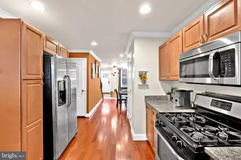 Entry Way - 1726 Byrd St, Baltimore, MD 21230 photo 3 of 3