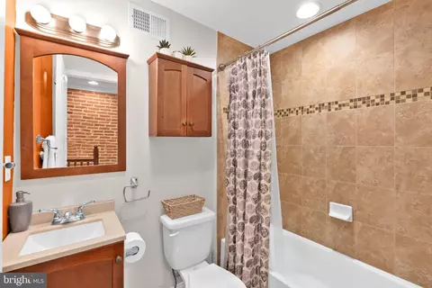 Bath - 1726 Byrd St, Baltimore, MD 21230 photo 1 of 2