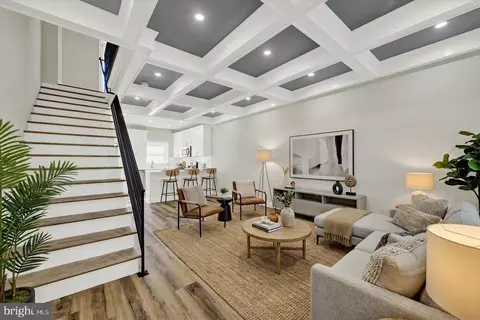 Entry Way - 119 N Poppleton St, Baltimore, MD 21201 photo 1 of 10