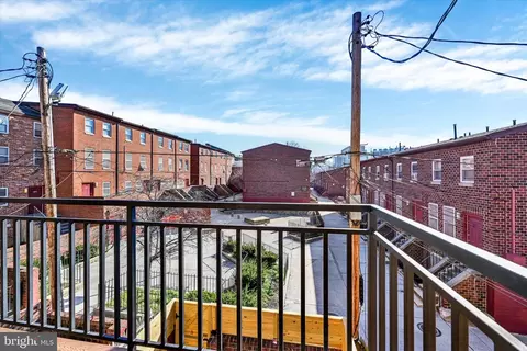Exterior - 119 N Poppleton St, Baltimore, MD 21201 photo 2 of 5