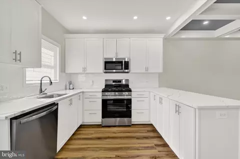 Kitchen - 119 N Poppleton St, Baltimore, MD 21201 photo 1 of 1