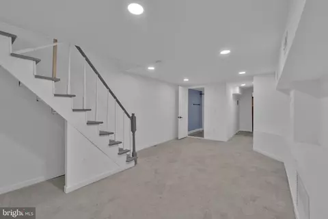 613 W 33rd St, Baltimore, MD 21211 photo 32
