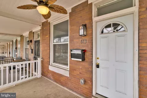 613 W 33rd St, Baltimore, MD 21211 photo 2