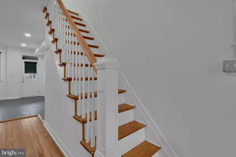 613 W 33rd St, Baltimore, MD 21211 photo 13