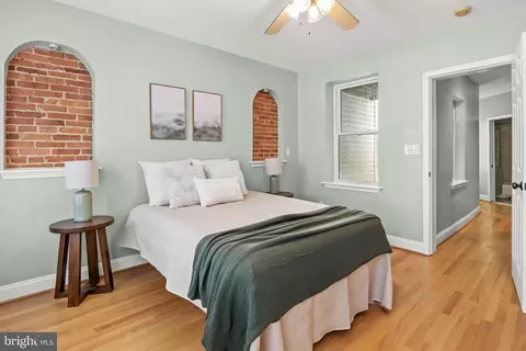 Bedroom - 21 E Fort Ave E, Baltimore, MD 21230 photo 2 of 7