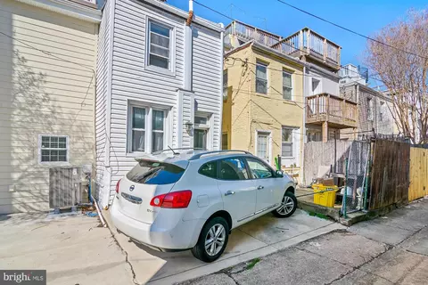 Exterior - 21 E Fort Ave E, Baltimore, MD 21230 photo 4 of 4