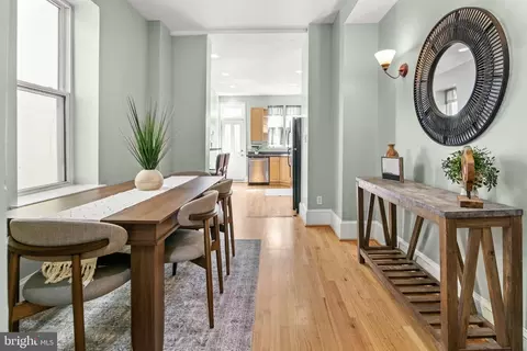 Dining - 21 E Fort Ave E, Baltimore, MD 21230 photo 1 of 2