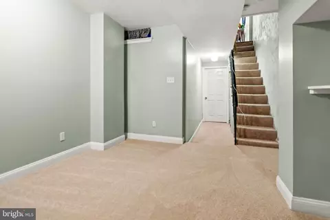 Entry Way - 21 E Fort Ave E, Baltimore, MD 21230 photo 5 of 5