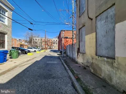 Exterior - 1414 Kuper Pl, Baltimore, MD 21223 photo 3 of 3