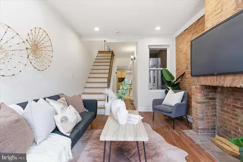 3104 Dillon St, Baltimore, MD 21224