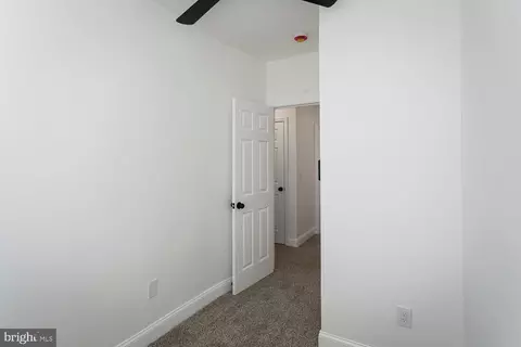 Entry Way - 3729 Beehler Ave, Baltimore, MD 21215 photo 6 of 8