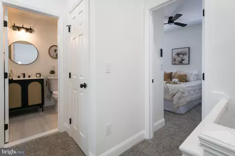 Entry Way - 3729 Beehler Ave, Baltimore, MD 21215 photo 4 of 8