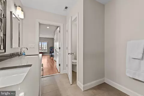 134 S Ann St, Baltimore, MD 21231 photo 20