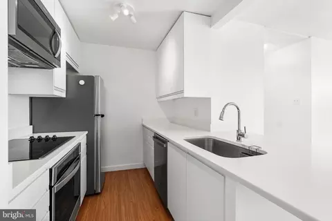 1101 Saint Paul St #711, Baltimore, MD 21202