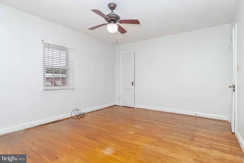 Bedroom - 1517 N Potomac St, Baltimore, MD 21213 photo 2 of 7