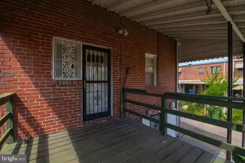Exterior - 1517 N Potomac St, Baltimore, MD 21213 photo 8 of 9