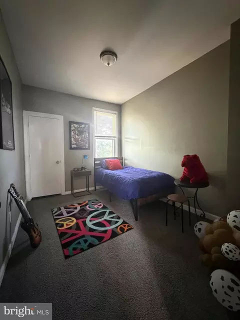 Bedroom - 502 Lyndhurst St, Baltimore, MD 21229 photo 3 of 7