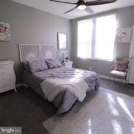 Bedroom - 502 Lyndhurst St, Baltimore, MD 21229 photo 6 of 7