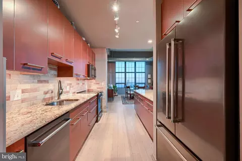 Kitchen - 1200 Steuart St #1515, Baltimore, MD 21230 photo 4 of 9