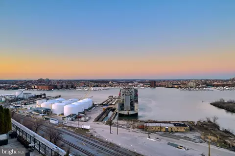 View/Area - 1200 Steuart St #1515, Baltimore, MD 21230 photo 4 of 9
