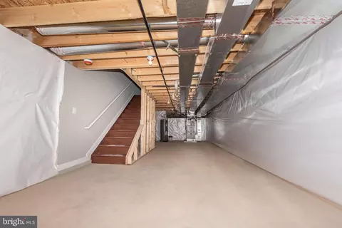 Entry Way - 1330 Division St, Baltimore, MD 21217 photo 16 of 18
