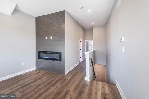 Entry Way - 1330 Division St, Baltimore, MD 21217 photo 13 of 18