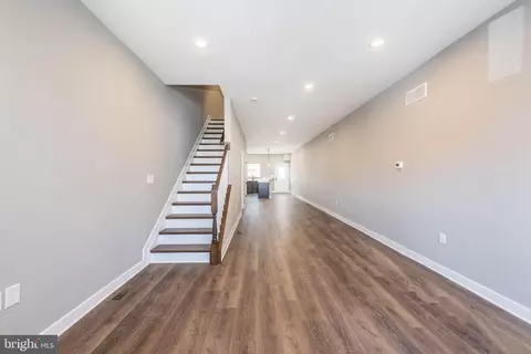 Entry Way - 1330 Division St, Baltimore, MD 21217 photo 3 of 18