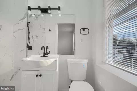 Other - 615 Linnard St, Baltimore, MD 21229 photo 5 of 9