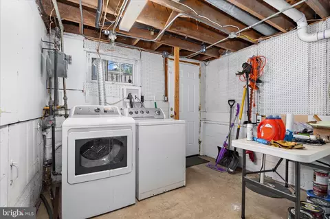 Other - 726 Nottingham Rd, Baltimore, MD 21229 photo 9 of 10